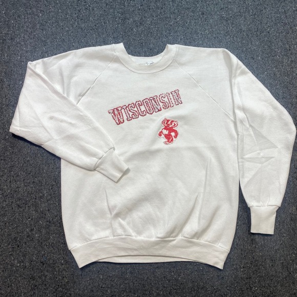 Fruit of the Loom Tops - Wisconsin Badgers Sweatshirt Sz L Womens White‎ Sequin Beaded Raglan Vintage 90s